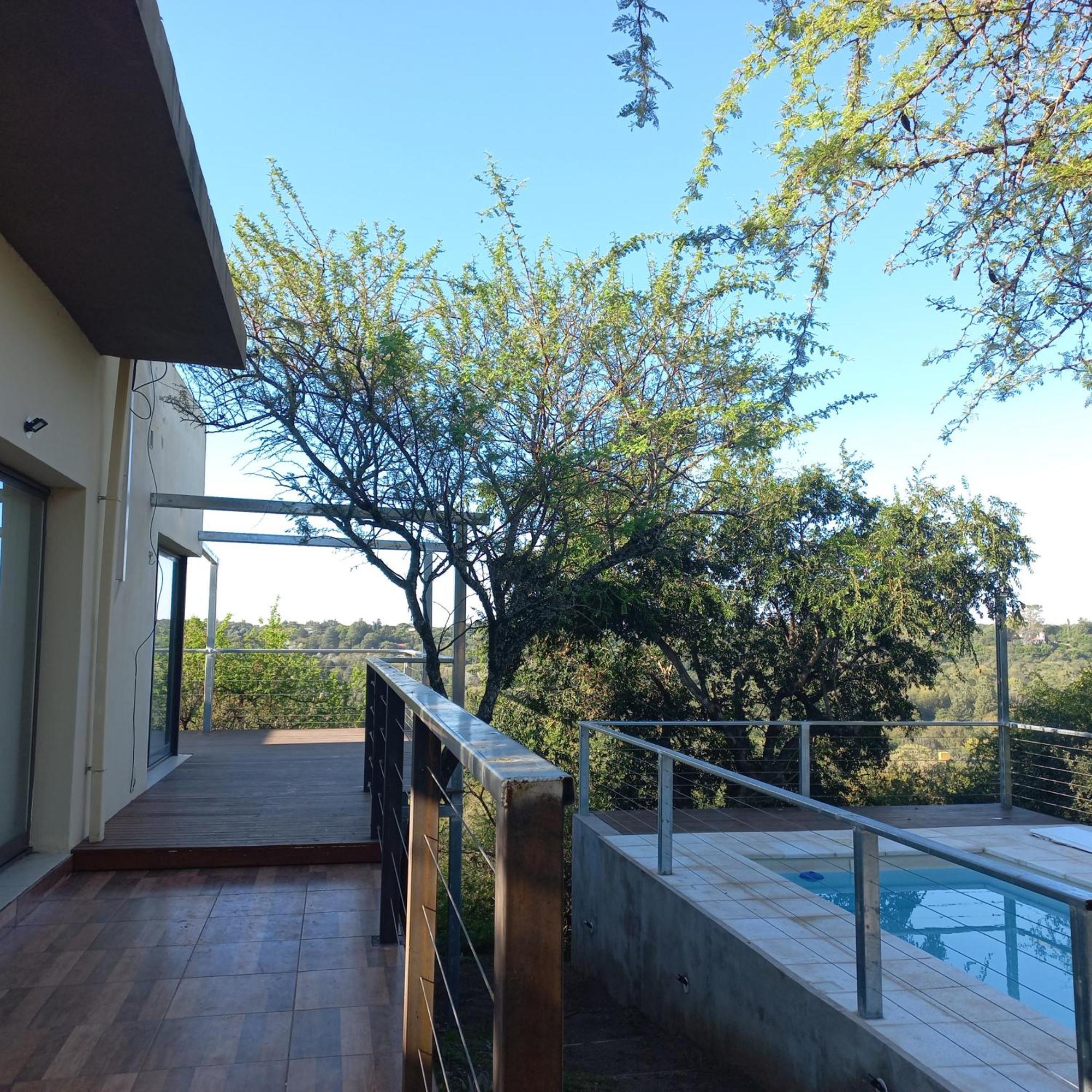 La Casa Del Arbol Lg